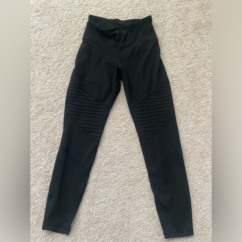 Old navy Black Go-Dry Legging